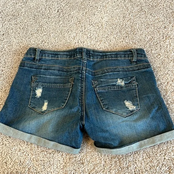 Jean shorts Size 0 - Picture 4 of 4